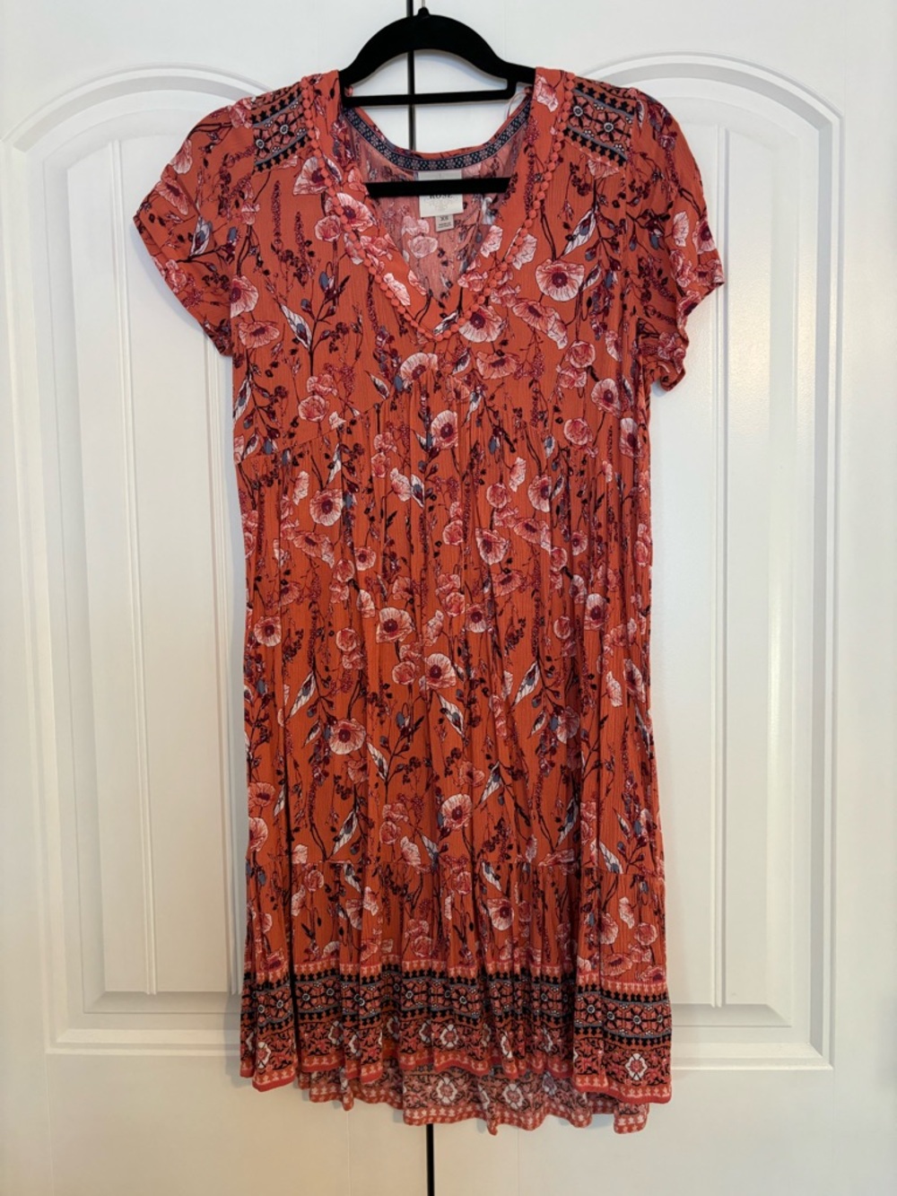 Knox Rose Rust Floral V-Neck Midi Dress